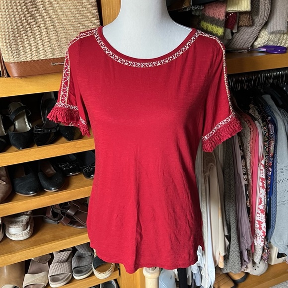 ⭐️BOGO FREE⭐️ LOFT Red Ruffled Short Sleeve T-Shirt - Picture 1 of 8